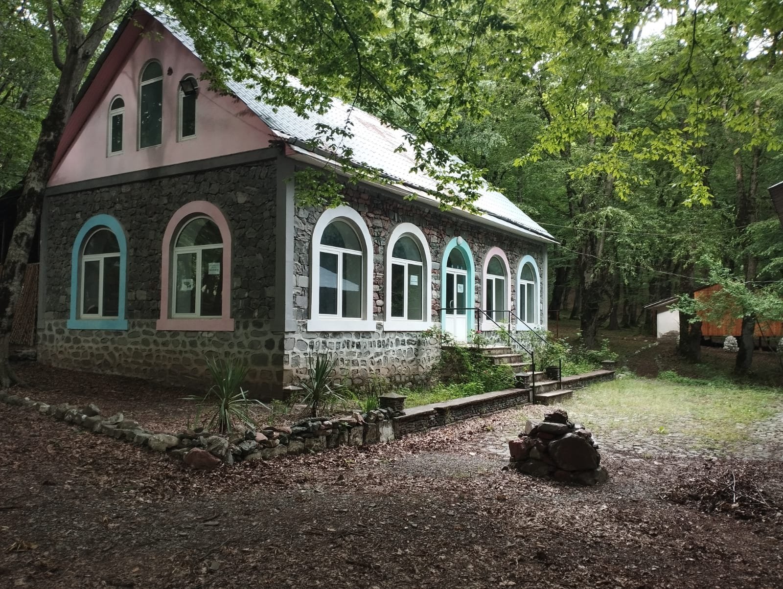 Cottage Exterior 9